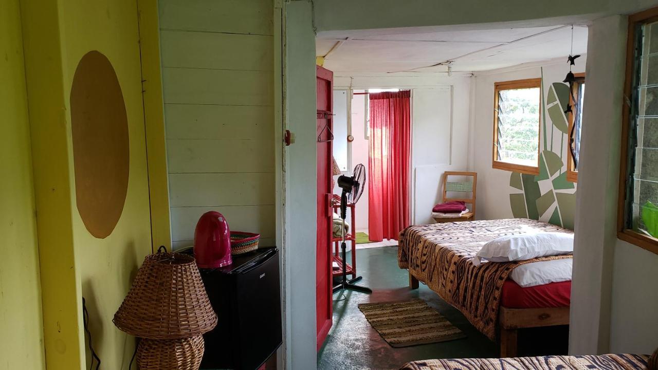 Prince Valley Guesthouse Айриш Таун Экстерьер фото